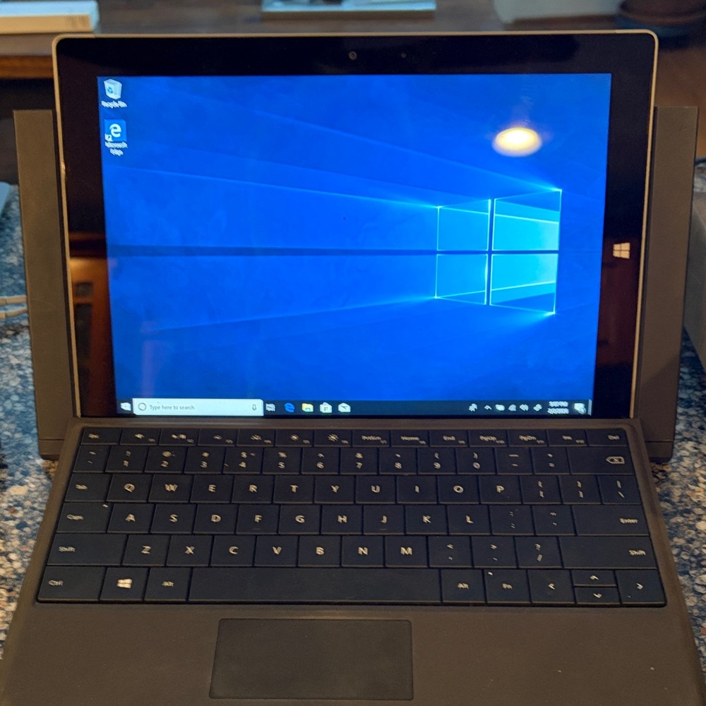 Microsoft Surface Pro with Midnight Black Keyboard